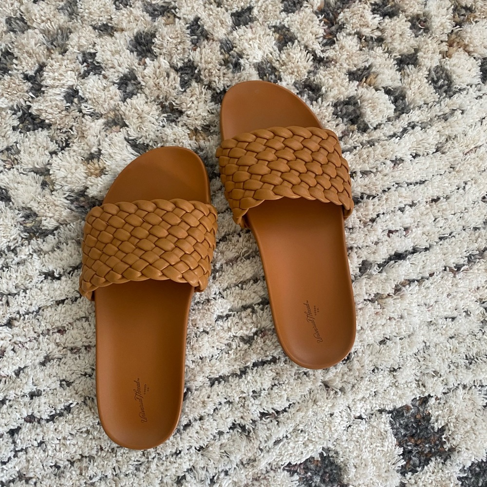 Universal Thread Braided Sandals